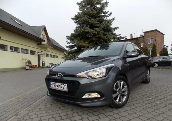 hyundai i20 Hyundai i20 cena 35900 przebieg: 166500, rok produkcji 2015 z Jarosław